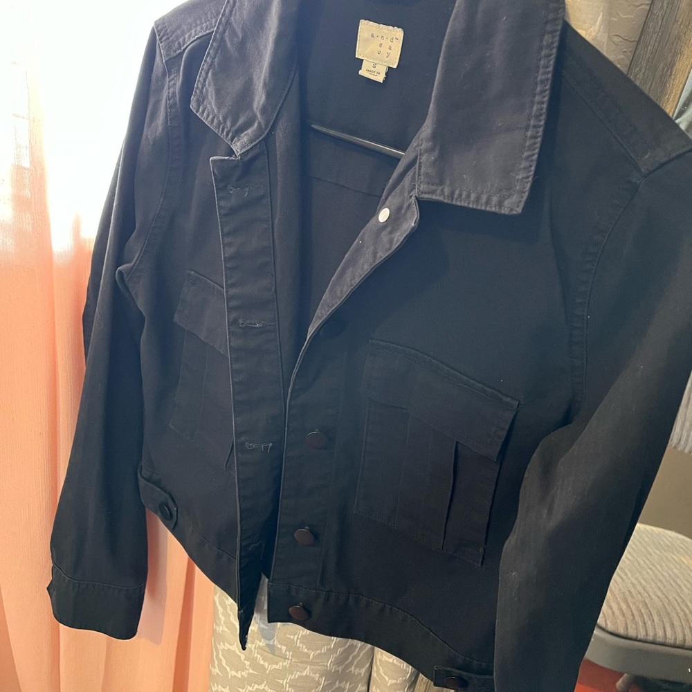 Jean jacket - Picture 2 of 4
